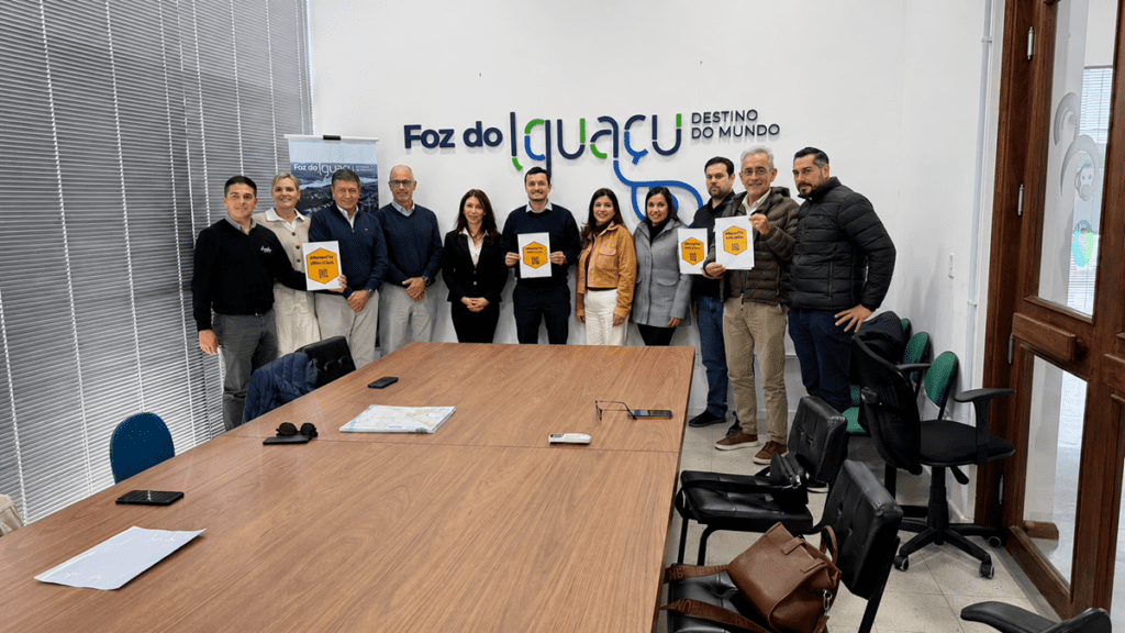 Campaña MenosFila impulsada por instituciones de Puerto Iguazú y Foz de Iguaçu